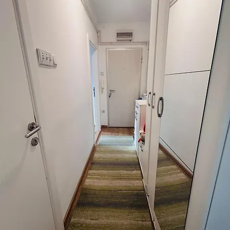 Apartment Dorcol Dream